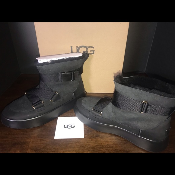 ugg classic boom buckle ugg classic boom buckle